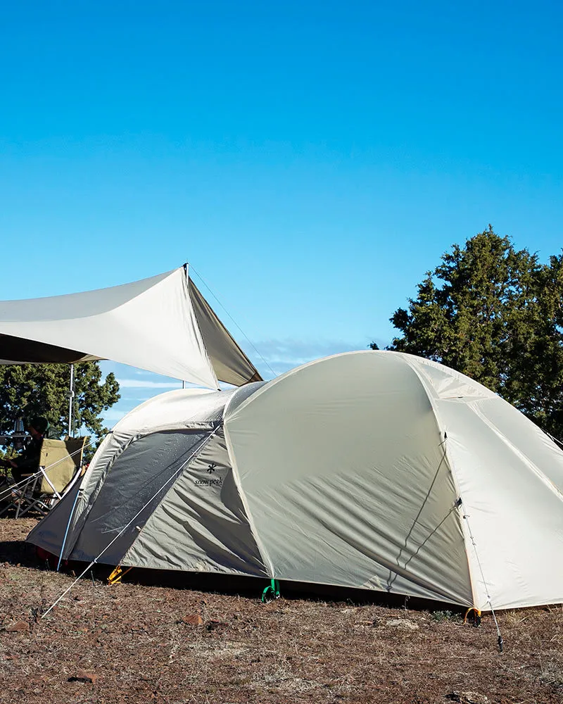 Snow Peak Amenity Dome Medium in Ivory